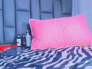 mssmar19 Smoking live webcam