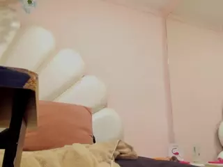 Daenerys-Targa's Live Sex Cam Show