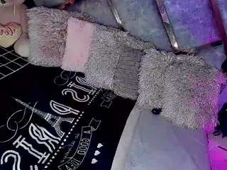 giaferrara's CamSoda show and profile