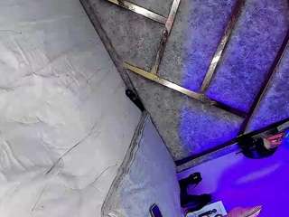 Live cam show with GiaFerrara