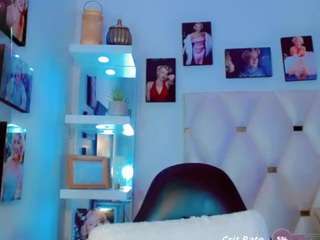 ginmar-sofia Live Webcam on CamSoda