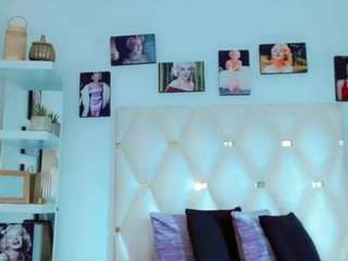 ginmar-sofia Live Webcam on CamSoda