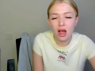 kathrynn18 webcam