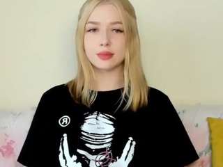 kathrynn18 webcam