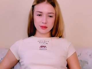 Kathrynn18 live cam preview