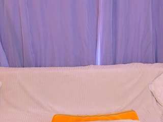 kattyree18's CamSoda show and profile