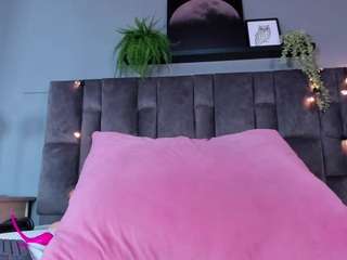 dulceaurora1 Live Webcam on CamSoda