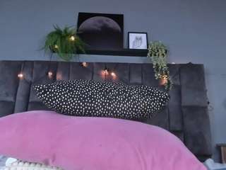 Live cam show with DulceAurora1