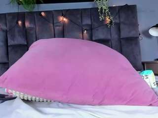 dulceaurora1's live room