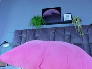 Live cam show with DulceAurora1