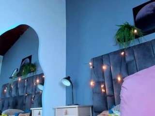 dulceaurora1 live webcam show