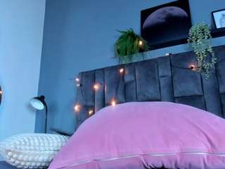 dulceaurora1 live webcam show