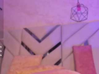 kellyy-cooper Live Webcam on CamSoda
