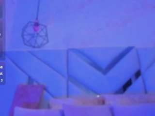 kellyy-cooper Live Webcam on CamSoda