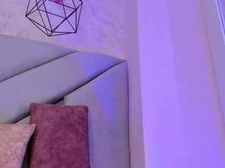 kellyy-cooper webcam model