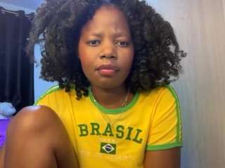 beutikas's CamSoda show and profile