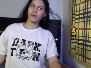 softcutegirl live cam profile