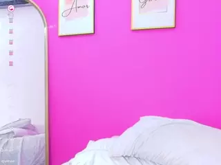 Softcutegirl's Live Sex Cam Show