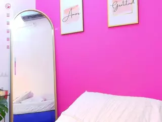 Softcutegirl's Live Sex Cam Show