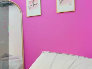 Softcutegirl's Live Sex Cam Show