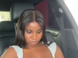 bellaann's CamSoda show and profile