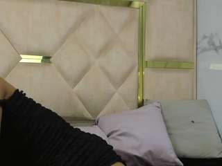 kendal77 Live Webcam on CamSoda