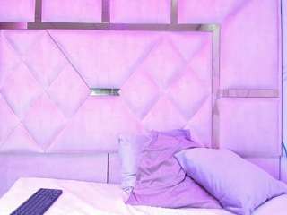 kendal77 live cam profile