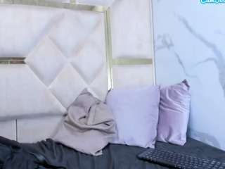 kendal77 live webcam show