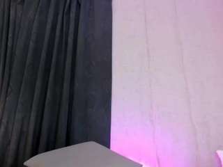 aisha-h's CamSoda show and profile