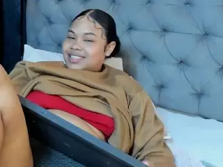 Alanna-Jonnes's Live Sex Cam Show