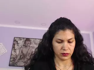 Amber-Jadee's Live Sex Cam Show