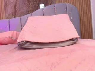 arlet-mss's CamSoda show and profile