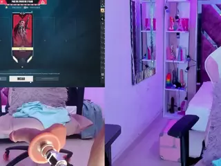 BellyRouse's Live Sex Cam Show