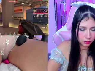 BellyRouse's Live Sex Cam Show