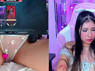 BellyRouse's Live Sex Cam Show