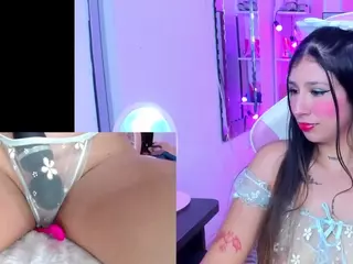 BellyRouse's Live Sex Cam Show