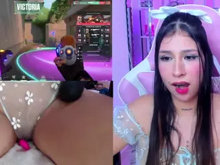 BellyRouse's Live Sex Cam Show