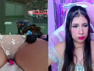 BellyRouse's Live Sex Cam Show