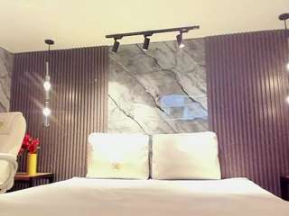 julietha-taylor Live Webcam on CamSoda