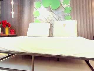 julietha-taylor live cam profile