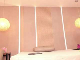Julietha-Taylor live cam — brown eyes, cum, lovense