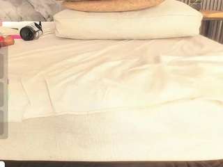 Julietha-Taylor live cam preview
