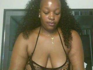 Live webcam model sexybree22 on Soda Cams