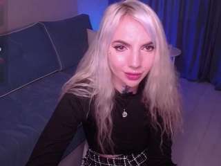 petite  hd  big tits...