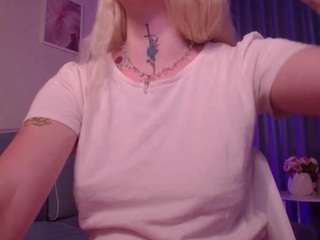 annetenet Live Webcam on CamSoda