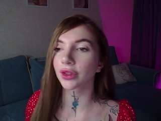 annetenet's CamSoda show and profile