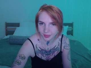 annetenet's CamSoda show and profile