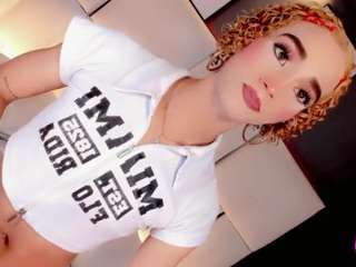 Barbie-Michel live cam preview