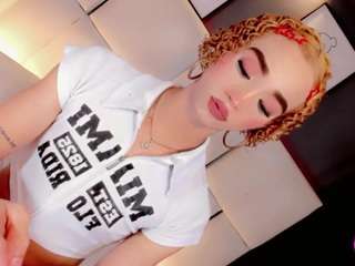 Barbie-Michel live cam preview