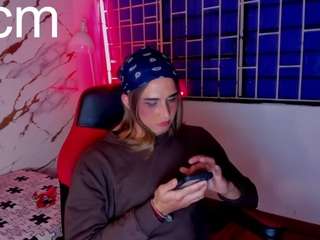 bionikshh Live Webcam on CamSoda